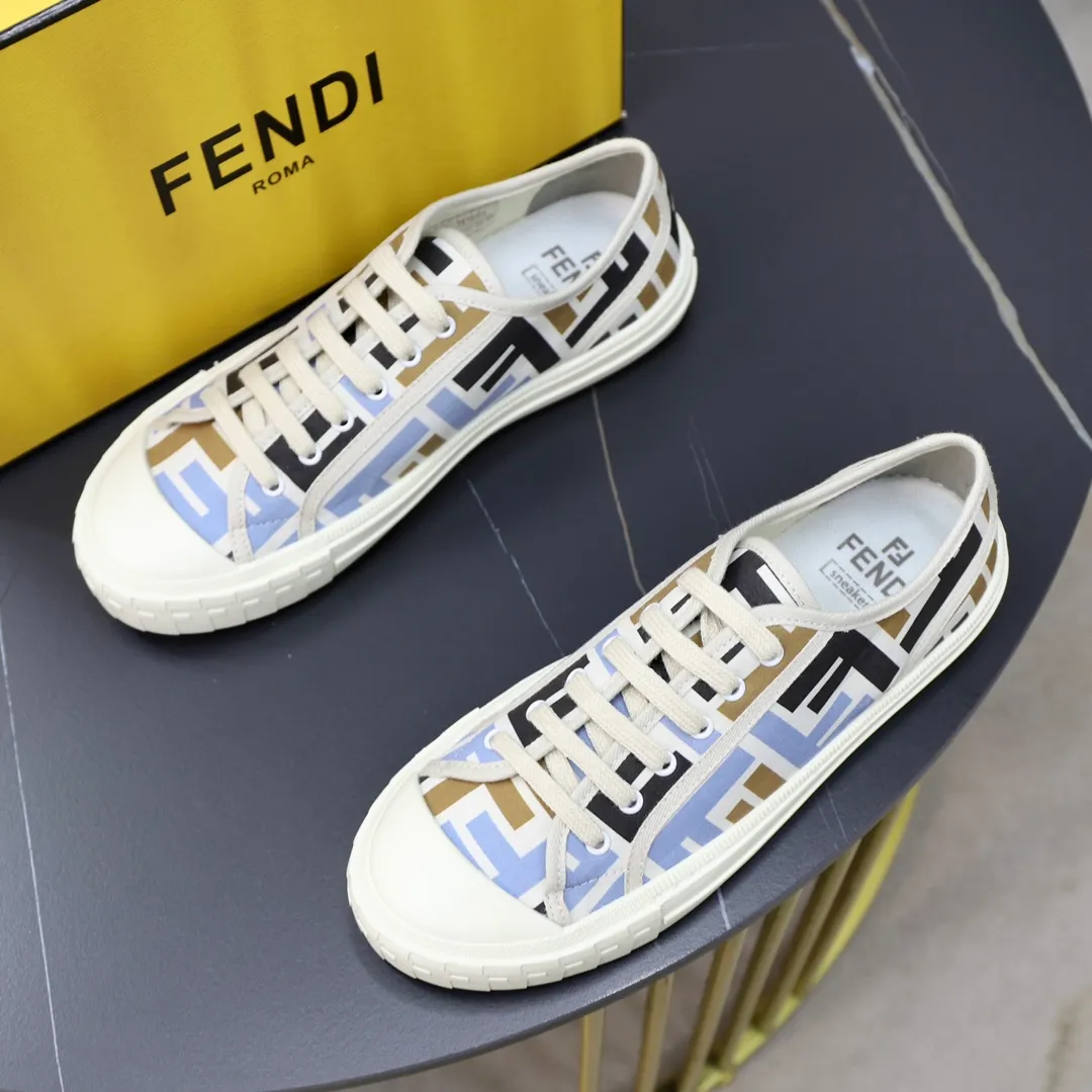 Factory price: 480 original order (couple model) Brand: FENDI Fendi 🙅‍♂️🙅‍♂️🙅‍♂️ Size: Female 35–40, Male 39-44 (45 can be customized) Grade: Official website genuine Material: Imported original LoGO fabric upper Original comfortable lining TPU wear-resistant lightweight outsole Style category: Loafers New trendy shoes Color: actual picture color